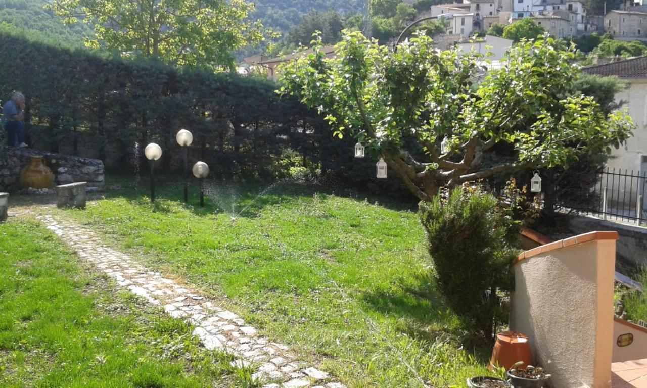 Villa Rosa Caporciano Extérieur photo