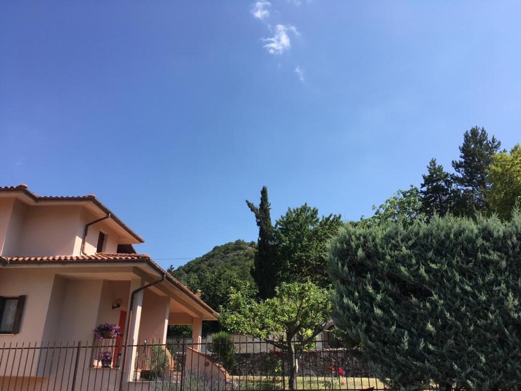 Villa Rosa Caporciano Extérieur photo